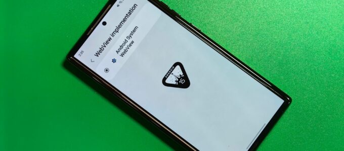 Google chce udělat Android 15 odolnější vůči pádům WebView