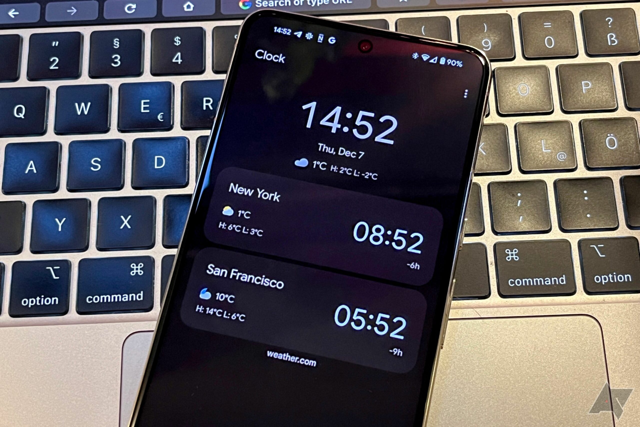 Předpověď počasí v režimu spánku v Google Clock dosáhla dalšího rozšíření