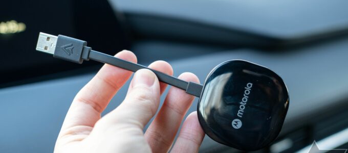 Sleva $30 na Motorola MA1 bezdrátový adaptér pro Android Auto