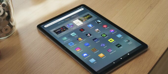 "Tablet Amazon Fire Max 11 v mega slevě ve dvou verzích"