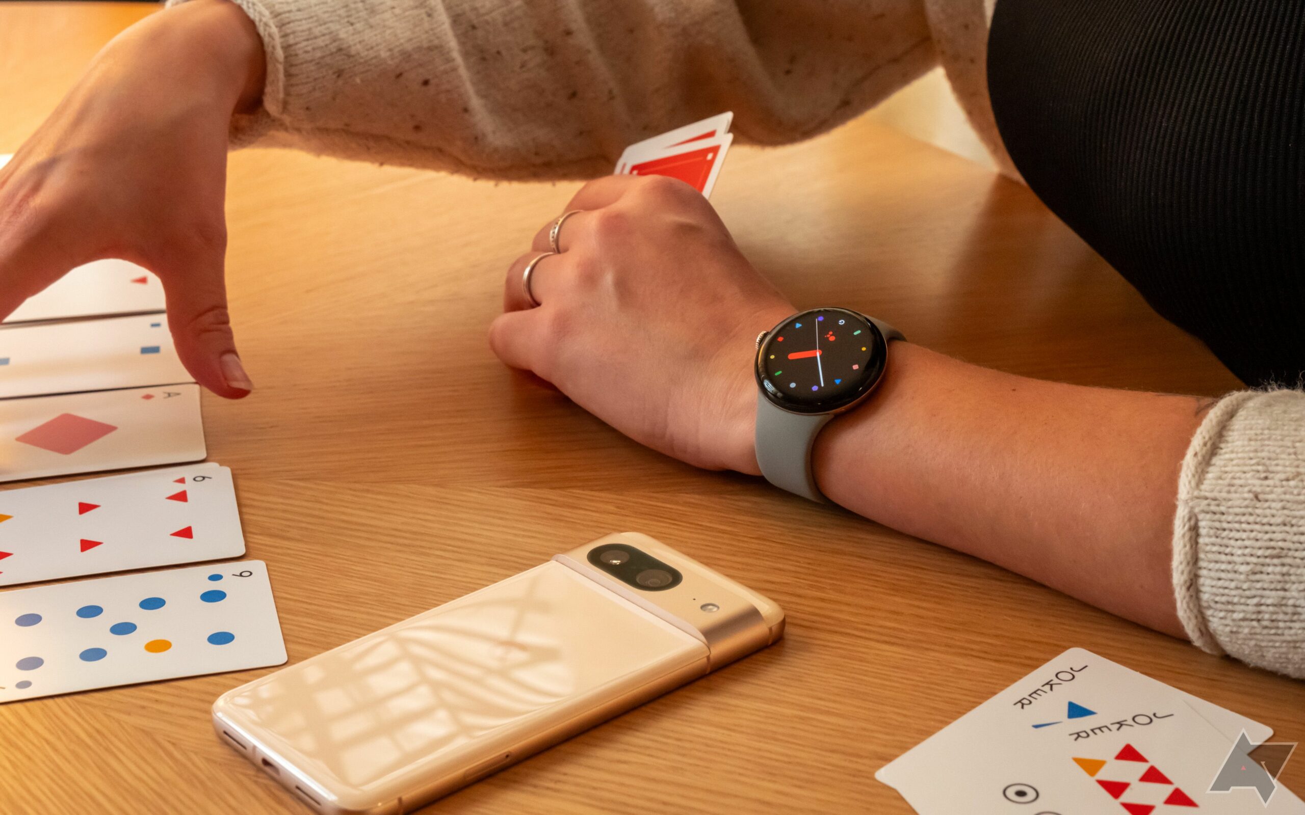 4 způsoby, jak váš nositelný Wear OS hodinky již předčí Humane AI Pin