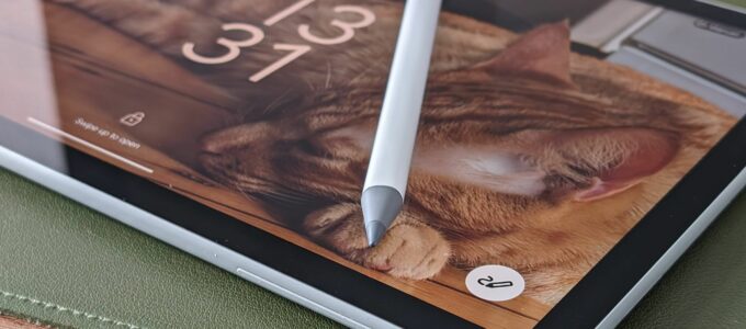 Google brzy možná představí oficiální stylus a klávesnici pro Pixel Tablet