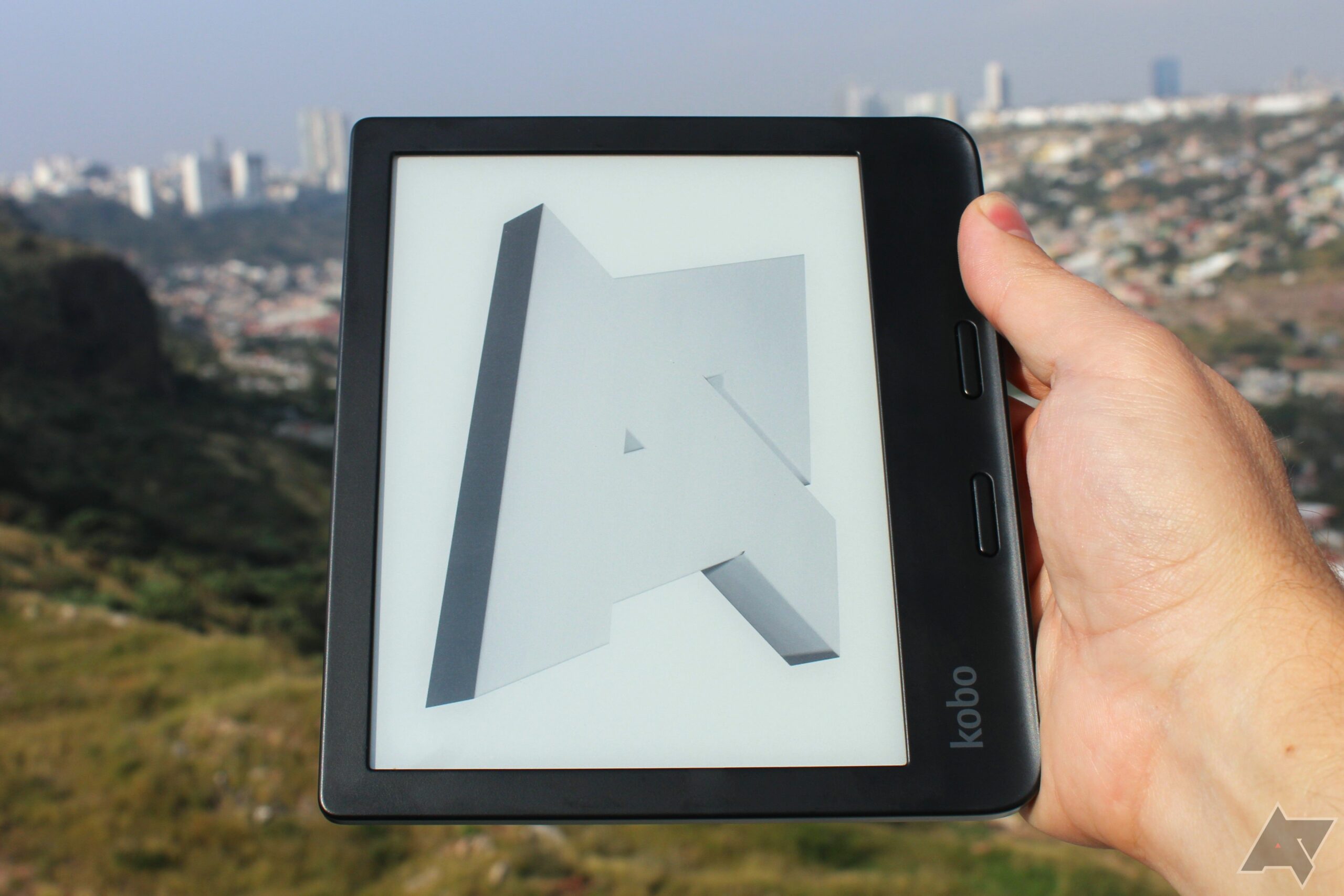 Koupit levný Android tablet nebo drahý e-čtečku?