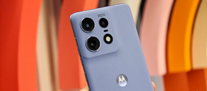 Motorola představila novou řadu Edge a pro USA má dobrou zprávu.