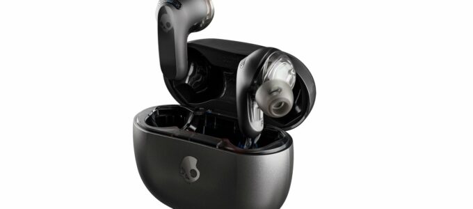 Poloviční sleva: Skullcandy sluchátka s ANC a stylovým designem za skvělou cenu