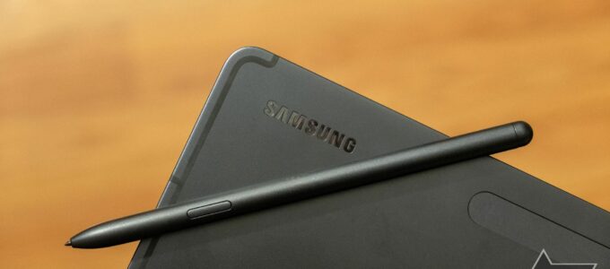 Samsungův nejnovější tablet ve staré láhvi - nový výkon!
