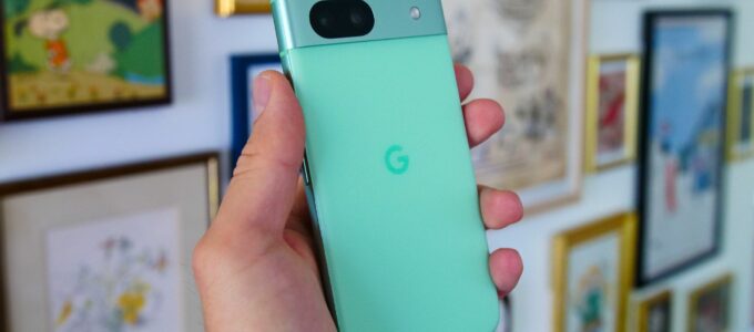 Google Pixel 8a - Můj oblíbený telefon s nejistotou doporučení