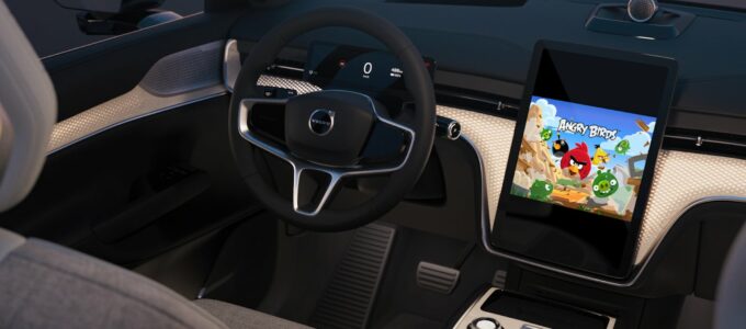 Google přináší více aplikací a nové funkce pro Android Auto a Android Automotive OS.