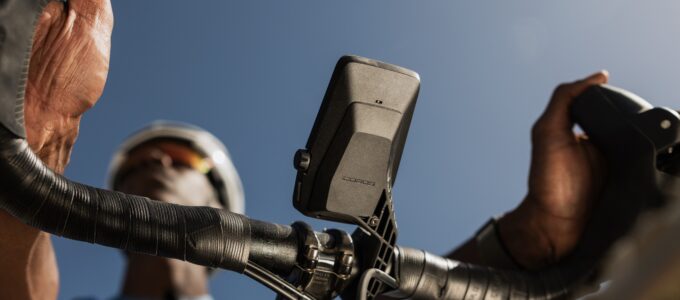 První cyklopočítač Coros: Garmin Edge je drahý a zastaralý