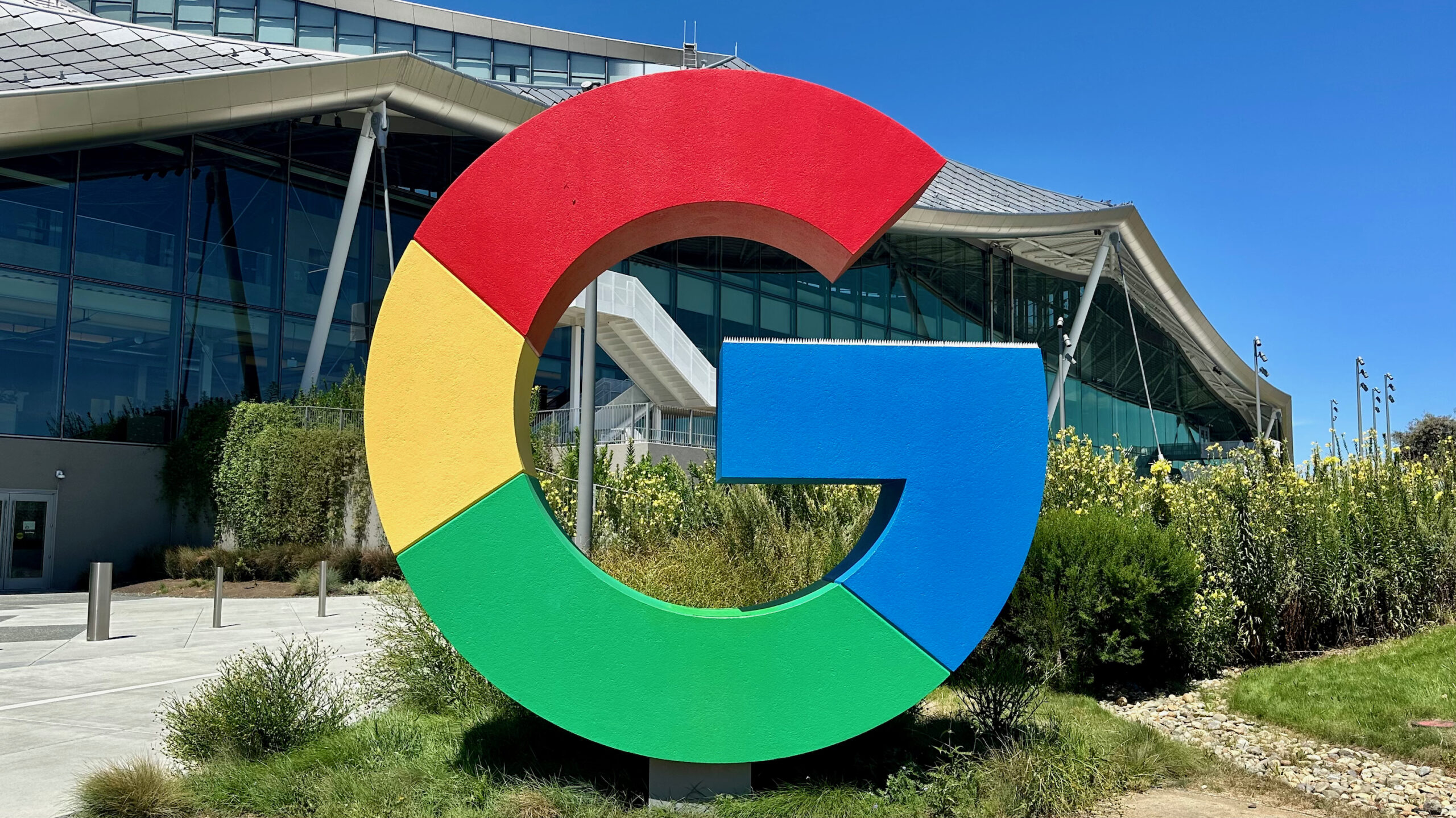 Google prohrává odvolání v EU, potvrzená pokuta 2,8 miliardy
