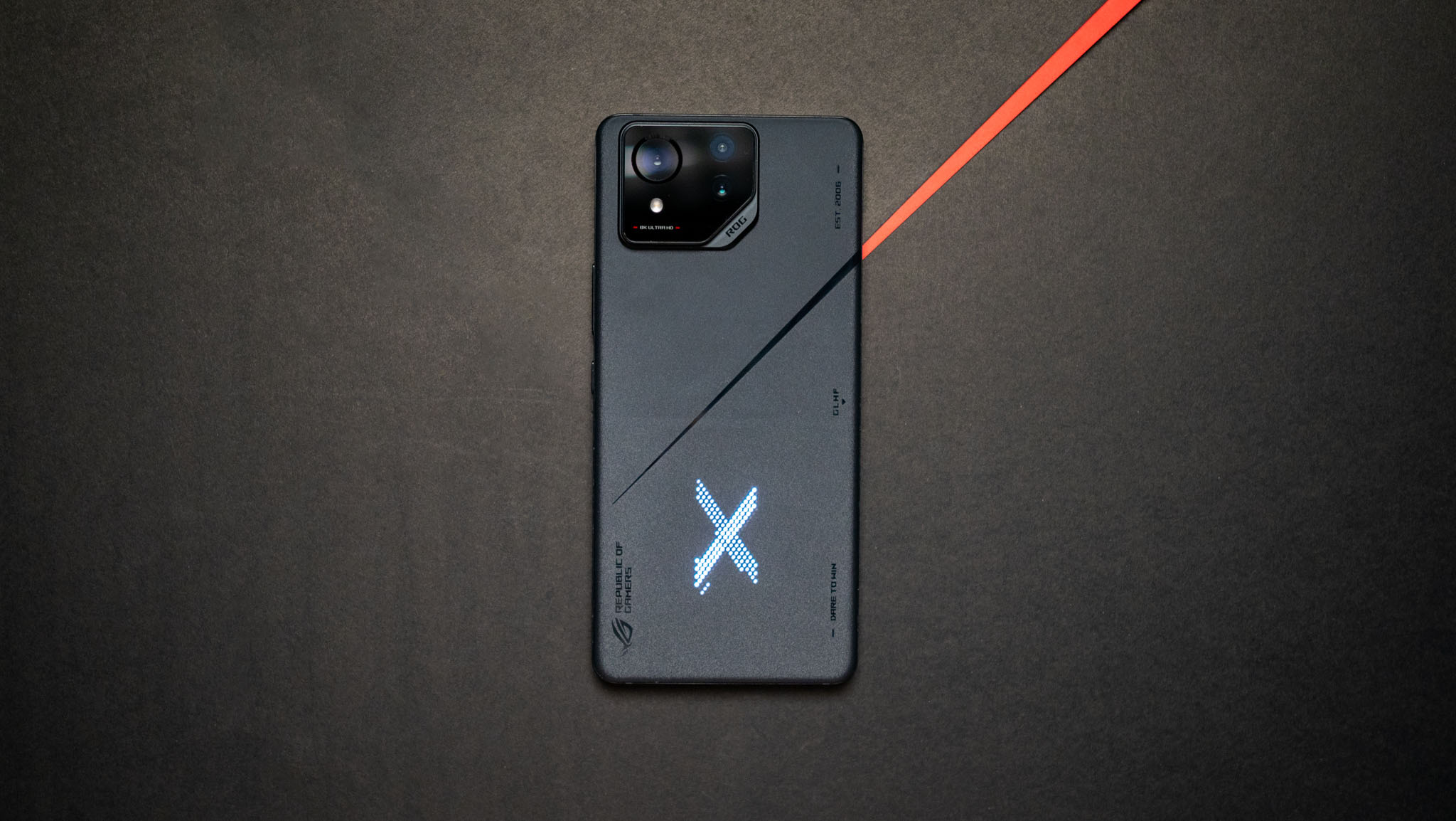ASUS hledá majitele ROG Phone 8 pro Android 15 Preview Program