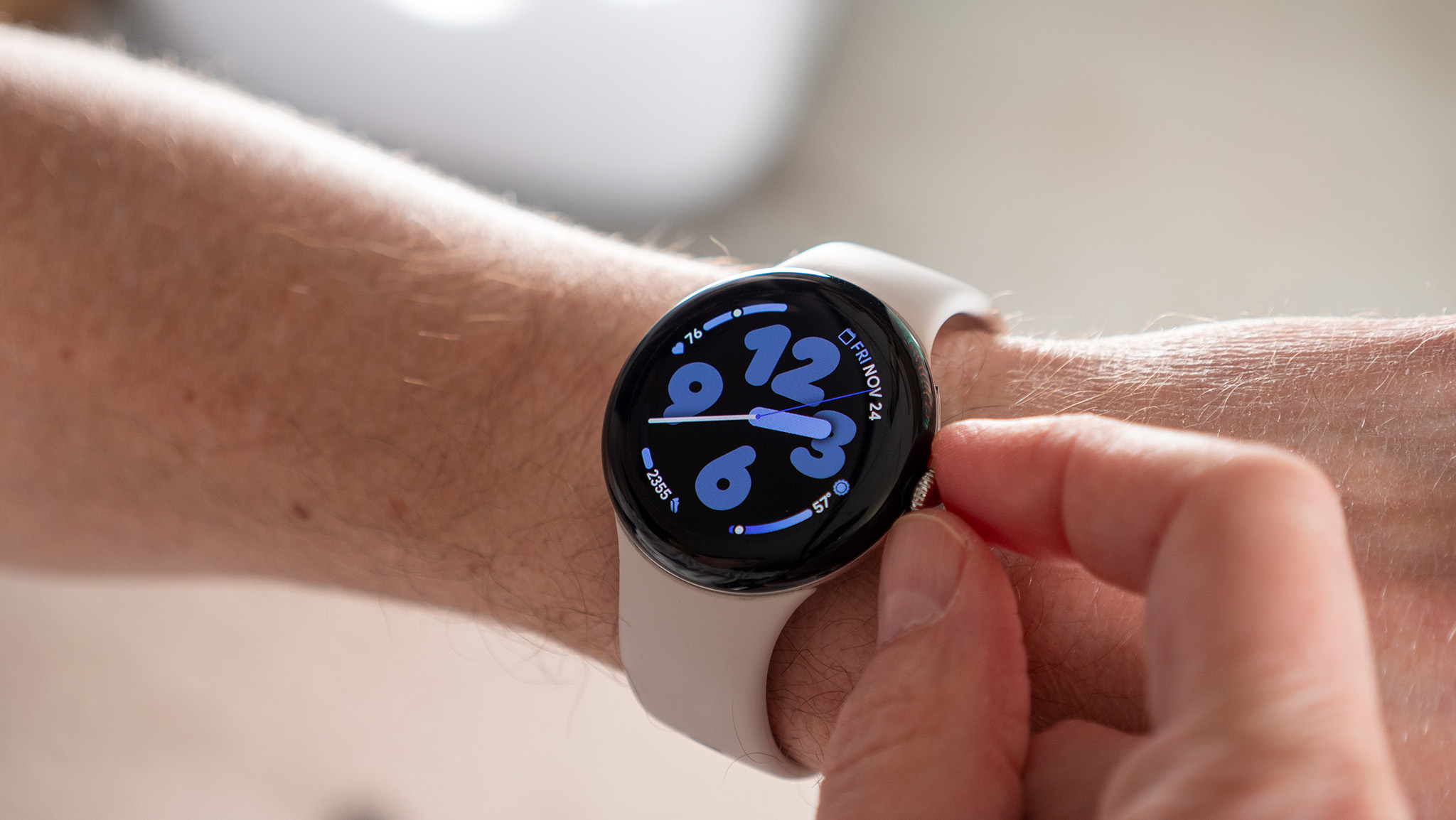 Pixel Watch 2 za rekordních 170,99 $ - polovina ceny Watch 3