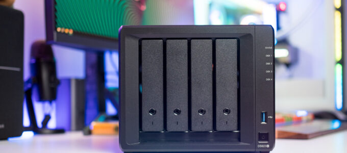 Nejlepší 4-bay Plex NAS je zlevněn na Black Friday - nabídka končí!
