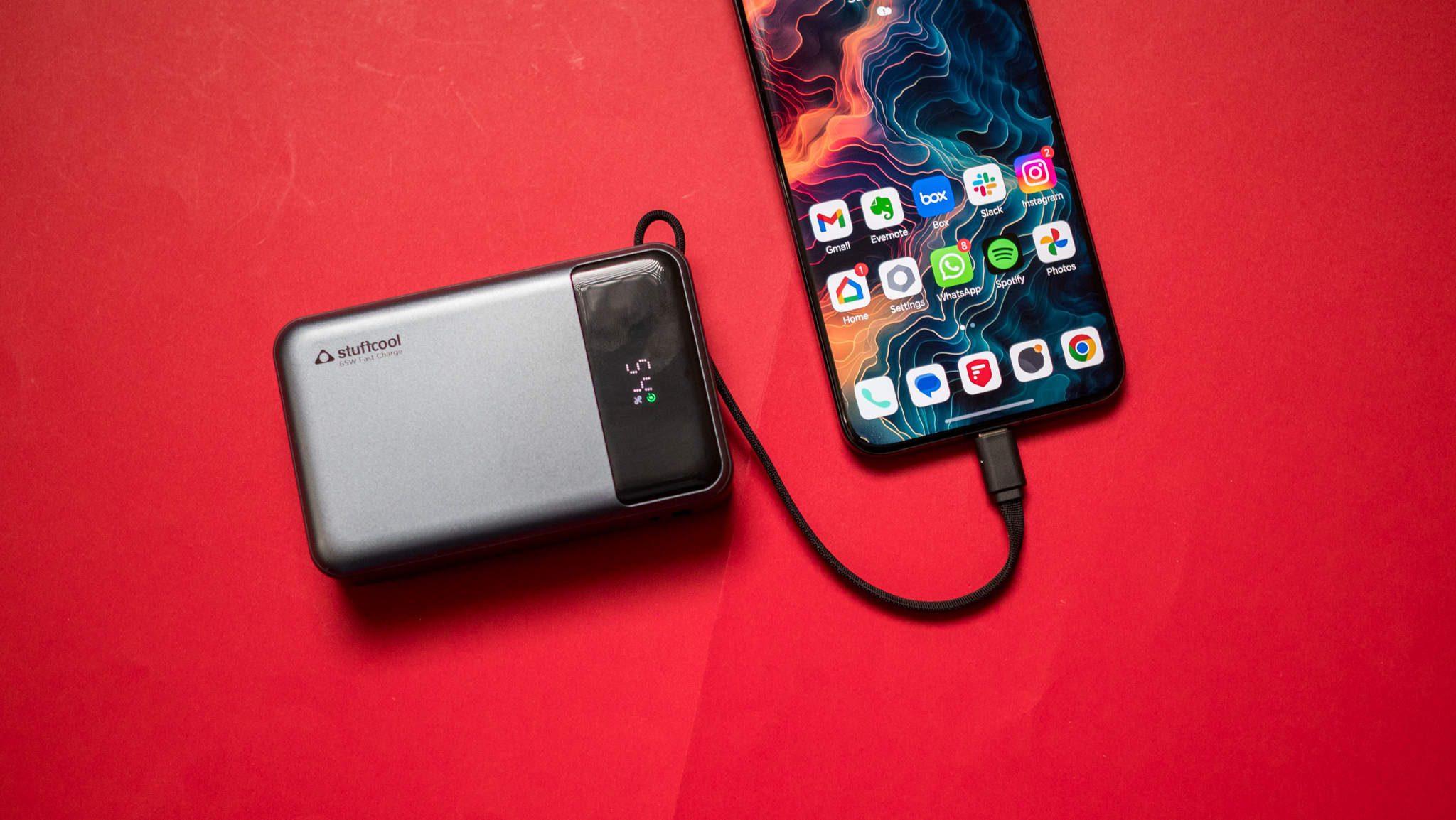 Stuffcool Giga: Nejlepší 65W powerbanka indické značky