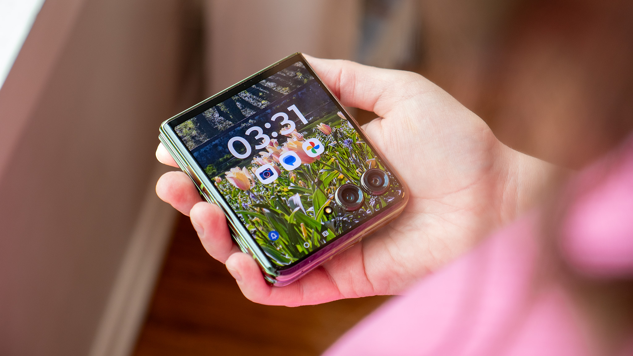Android 15 přichází na Motorola Razr Plus 2024 v USA