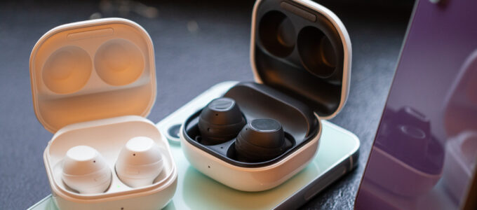 "Galaxy Buds Core: Nová generace náhrady za Buds FE"