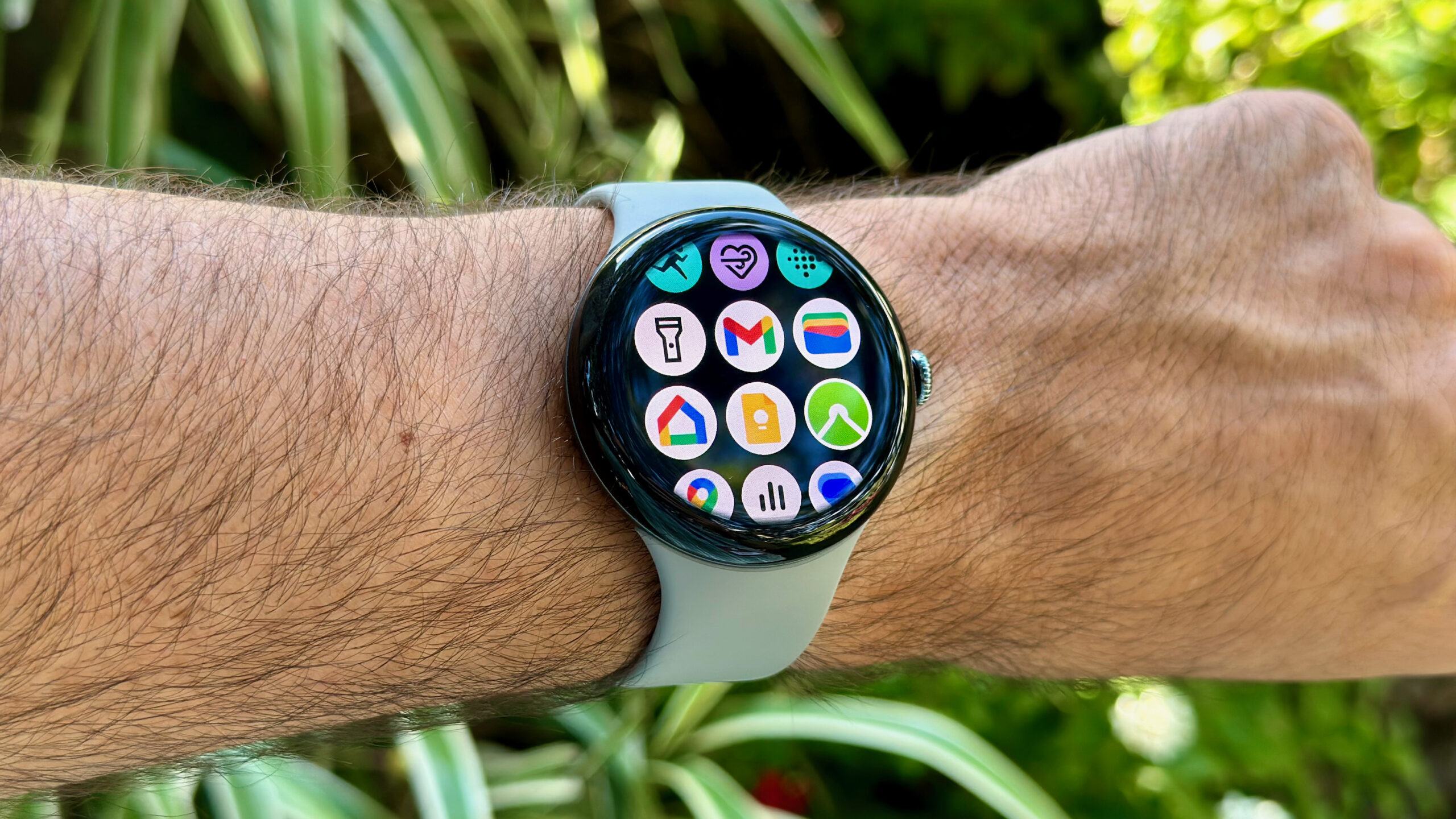 Google opravuje chybu autentizace v aplikaci Wallet na Wear OS