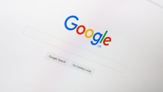 Google testuje novou funkci, která promění vyhledávání ve fórum