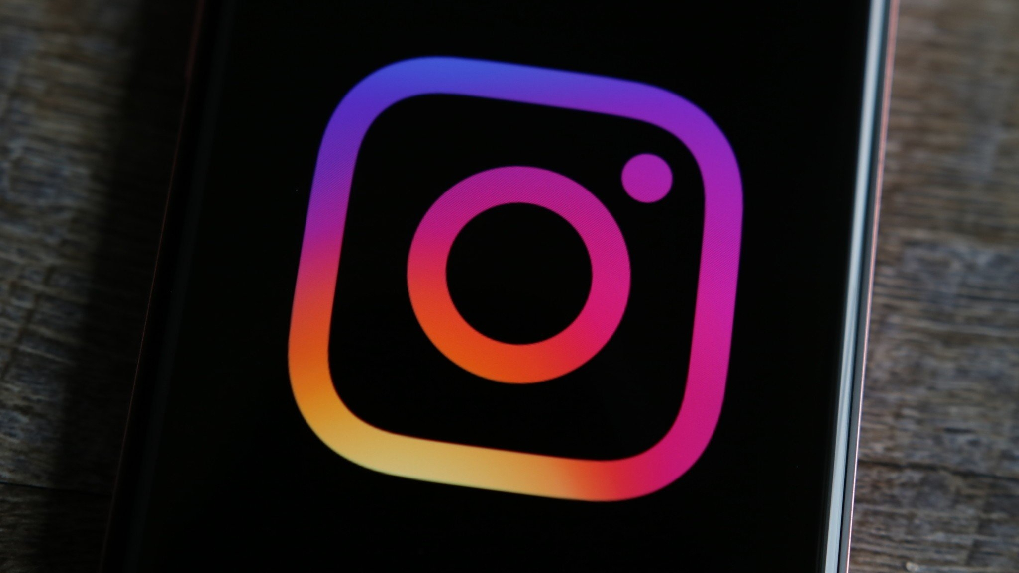 Instagram rozšiřuje novou funkci Blend Direct Messages