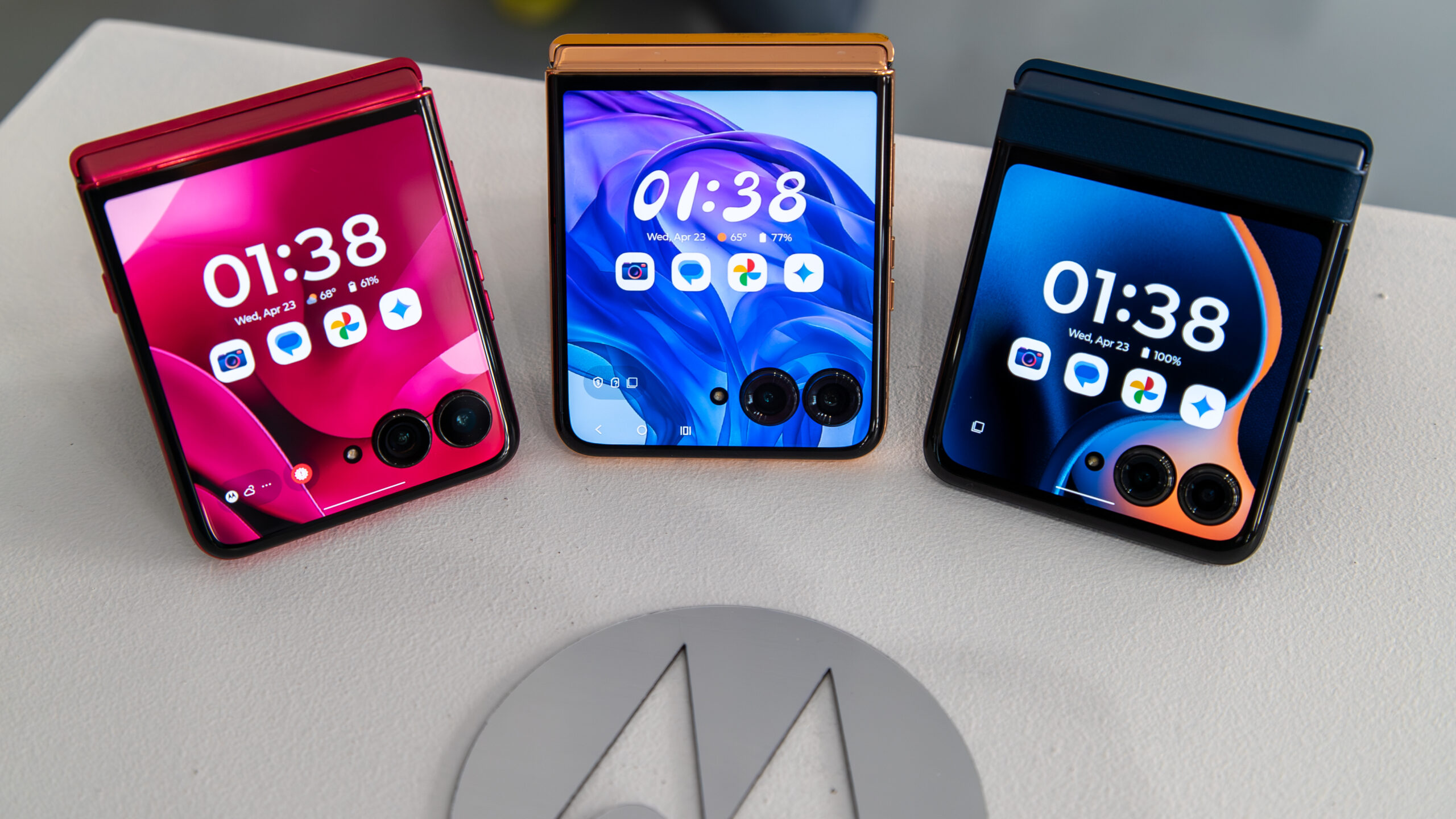 Který model Motorola Razr 2025 si vybrat?