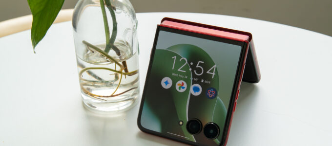 Motorola Razr Ultra 2025: Fotoaparát s novým zaměřením