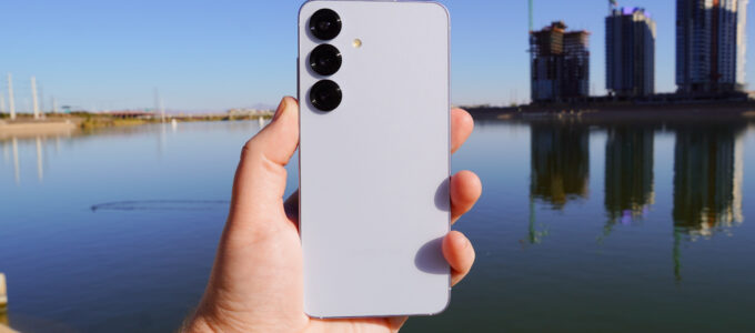 Novinky: Únik designu Google Material 3 a datum Galaxy S25 Edge