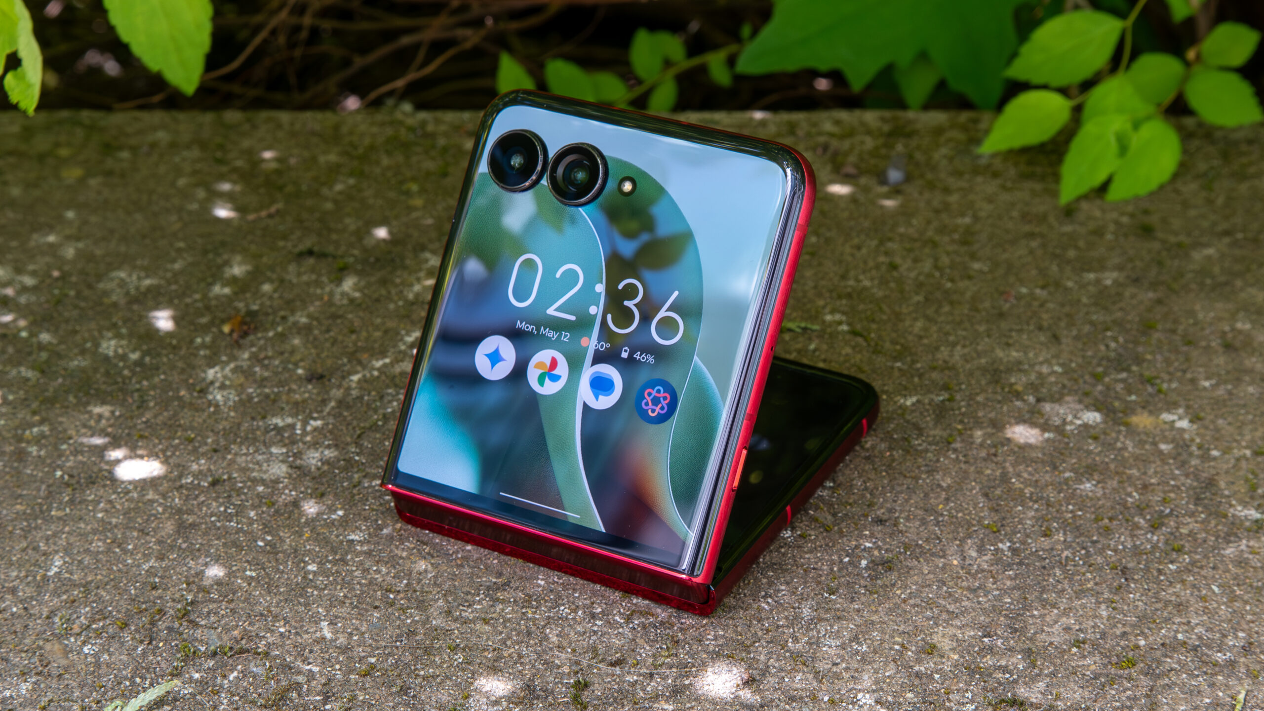 "Prvních 10 kroků s novým Motorola Razr 2025"