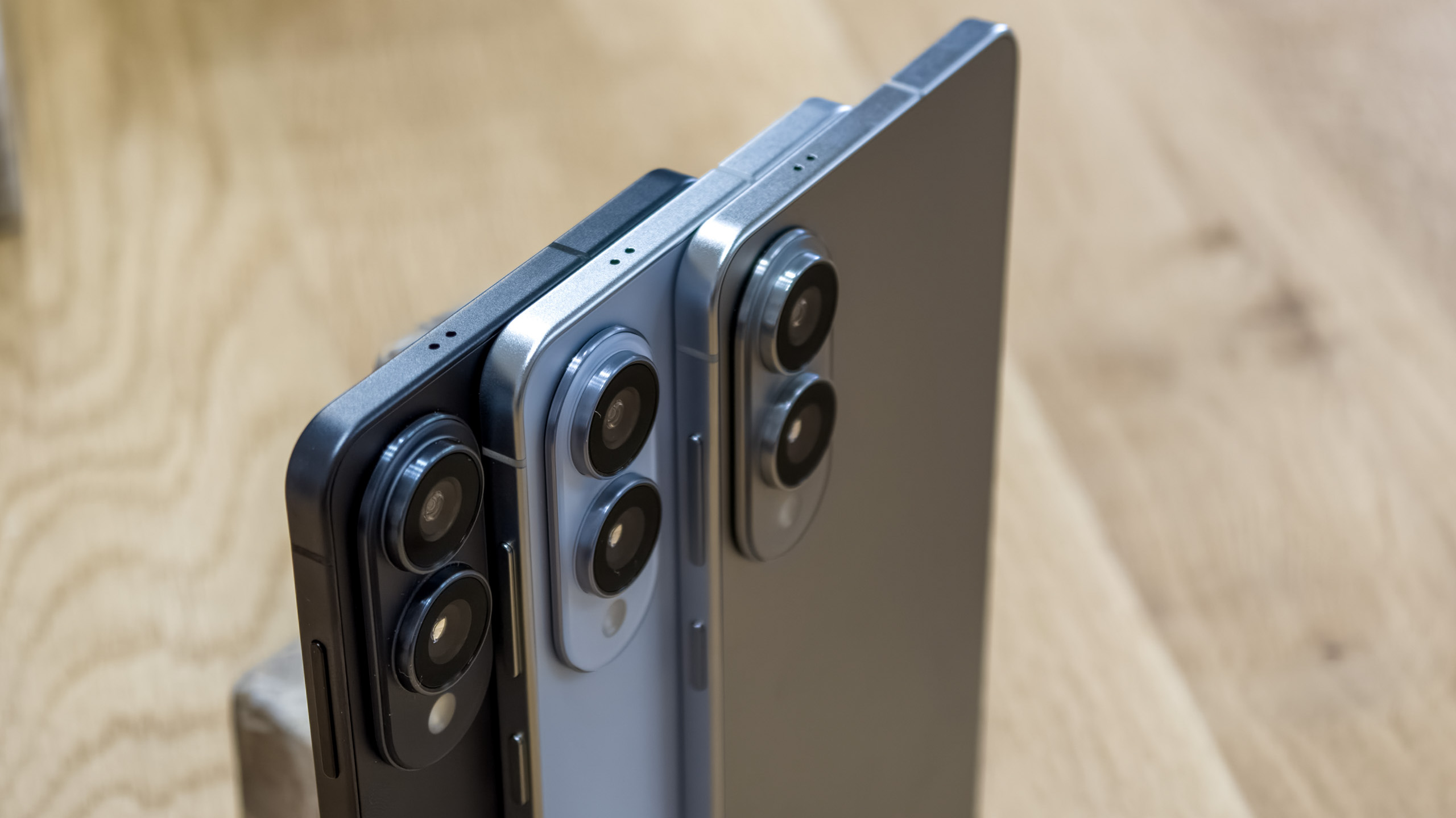 Samsung momentálně není vhodný výrobce pro tenké telefony