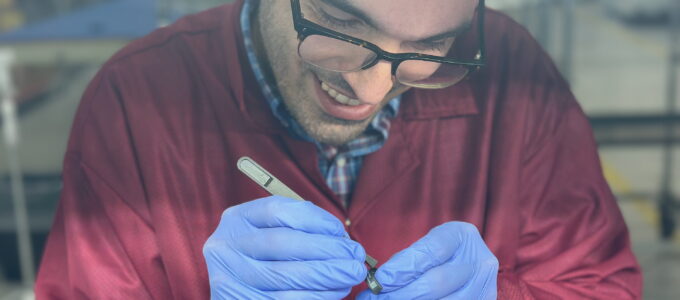 Sestavil jsem Ultrahuman prsten a zjistil, jak funguje