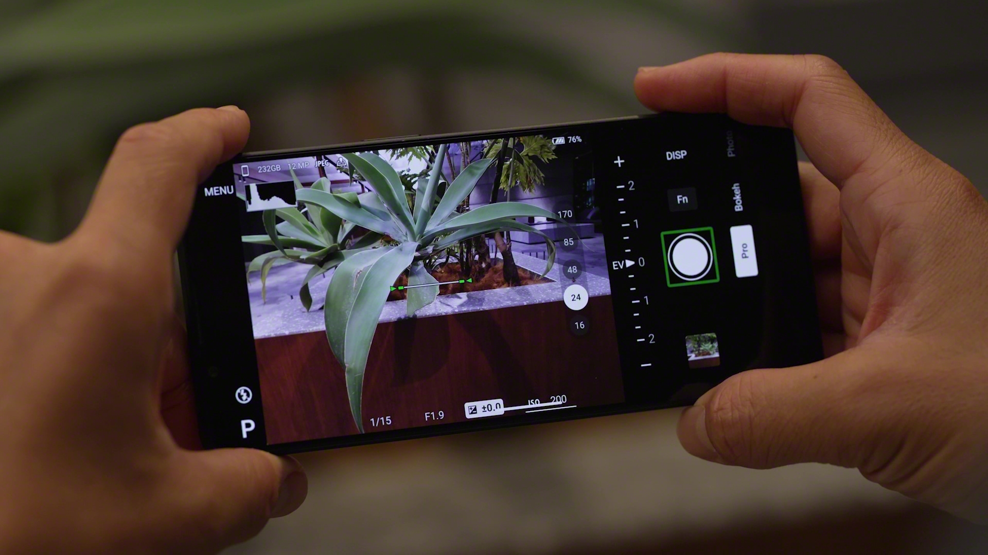 Sony potvrdilo květnové vydání Xperia 1 VII s „pravou kvalitou“