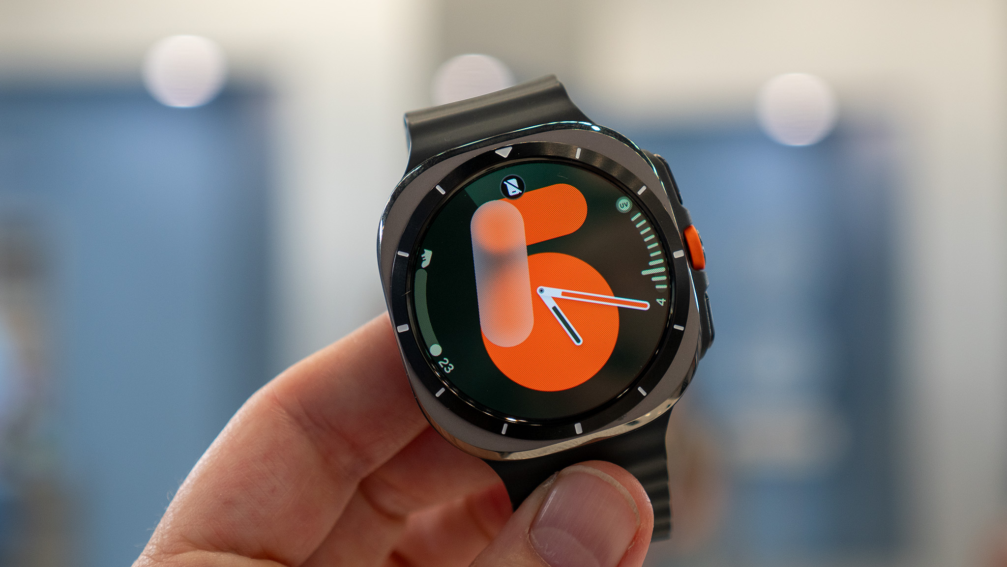 Uniklý design Galaxy Watch 8: Ultra styl ve tvaru čtverce