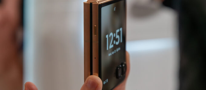 Zvažujete koupi Motorola Razr Ultra 2025?