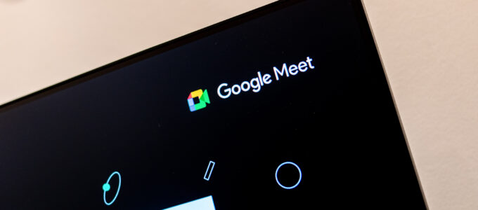 Google Meet: Sdílejte obsah přímo z externí kamery