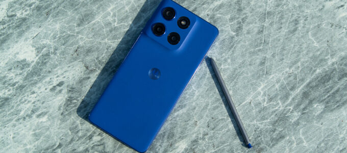 Nový Moto G Stylus (2025) u AT&T levnější než šálek kávy