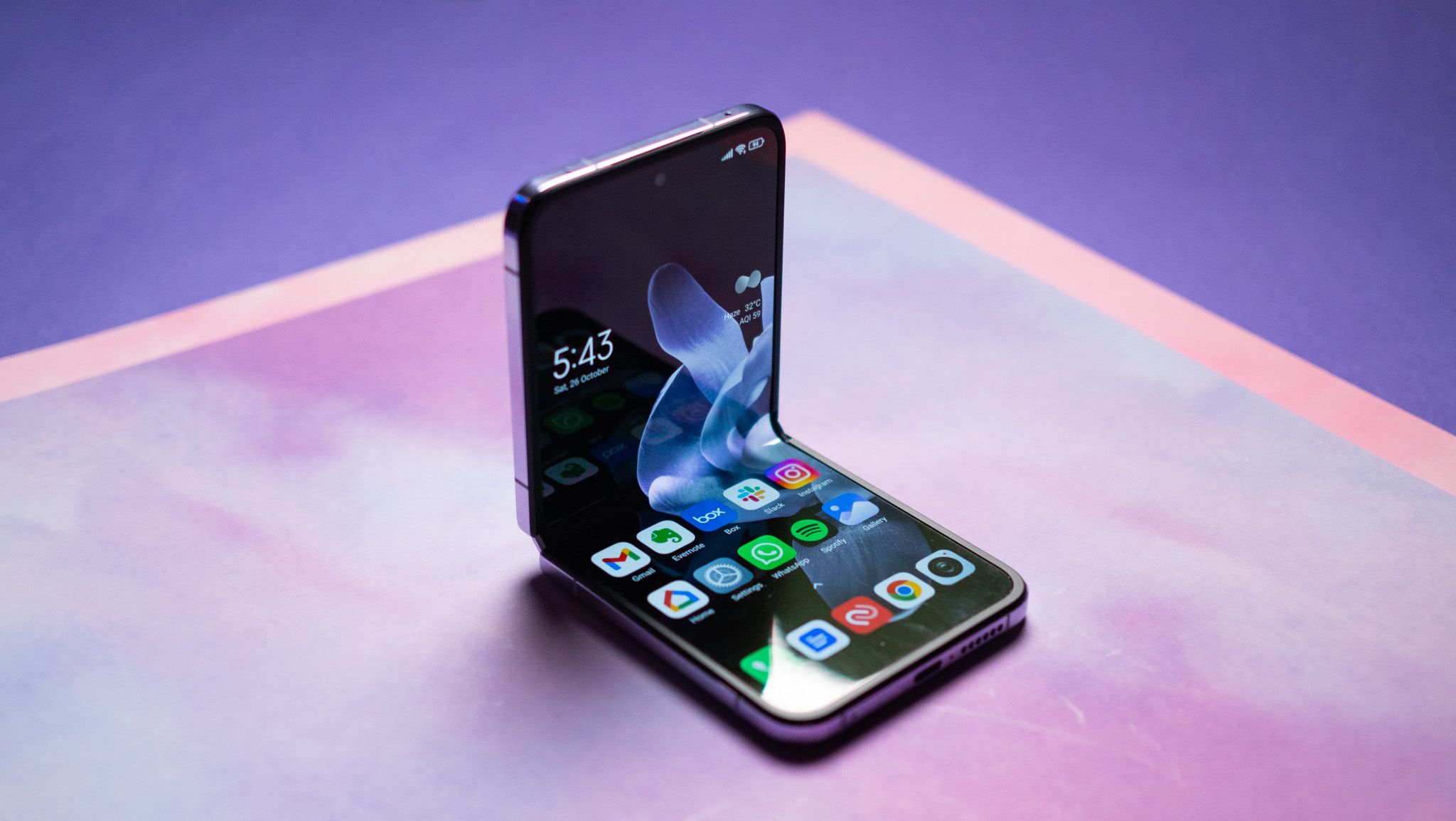 Xiaomi Mix Flip 2: Připravovaný model s nejvýkonnějším čipsetem