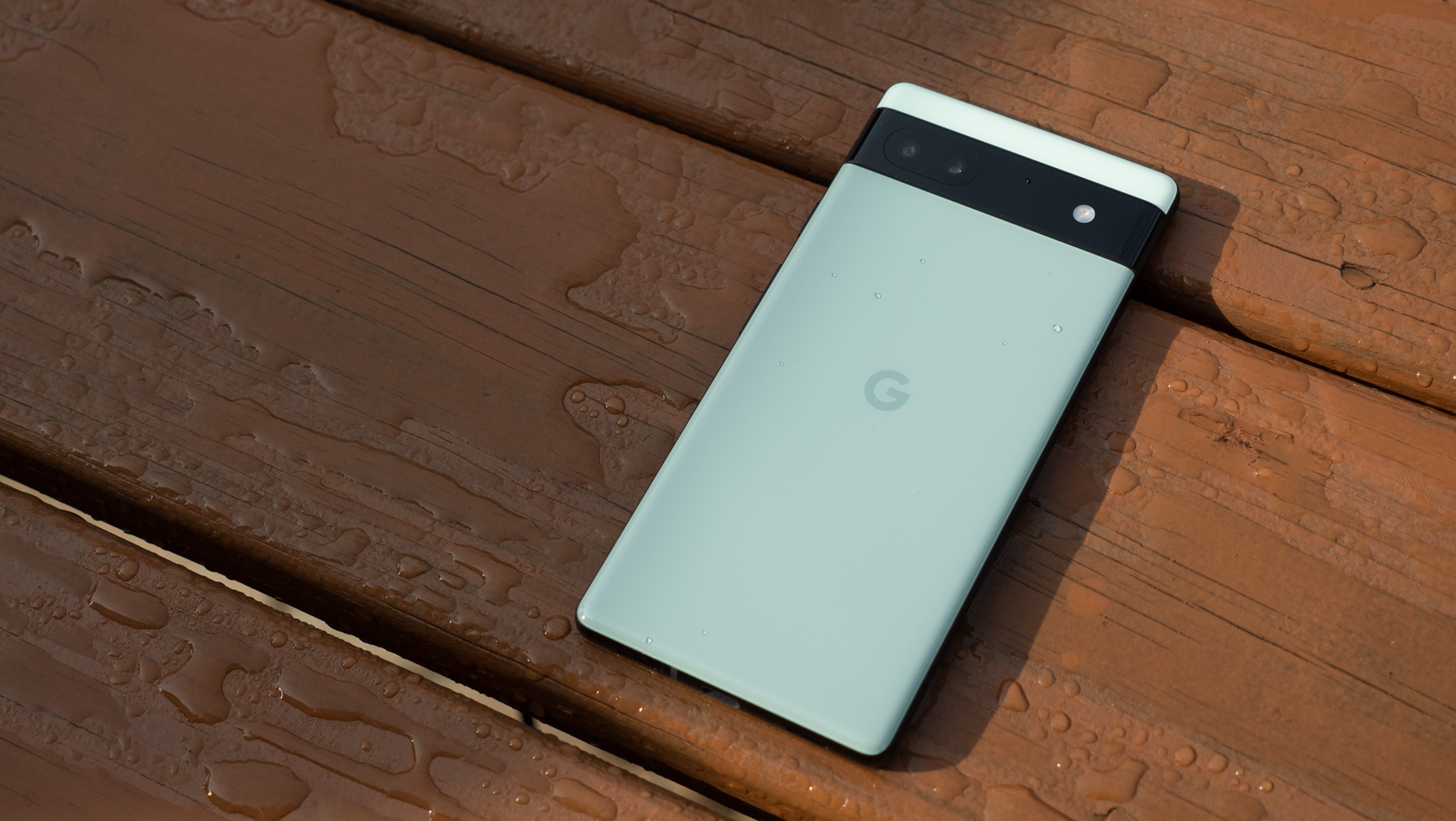 Aktualizace Pixel 6a řeší problémy s přehříváním zařízení