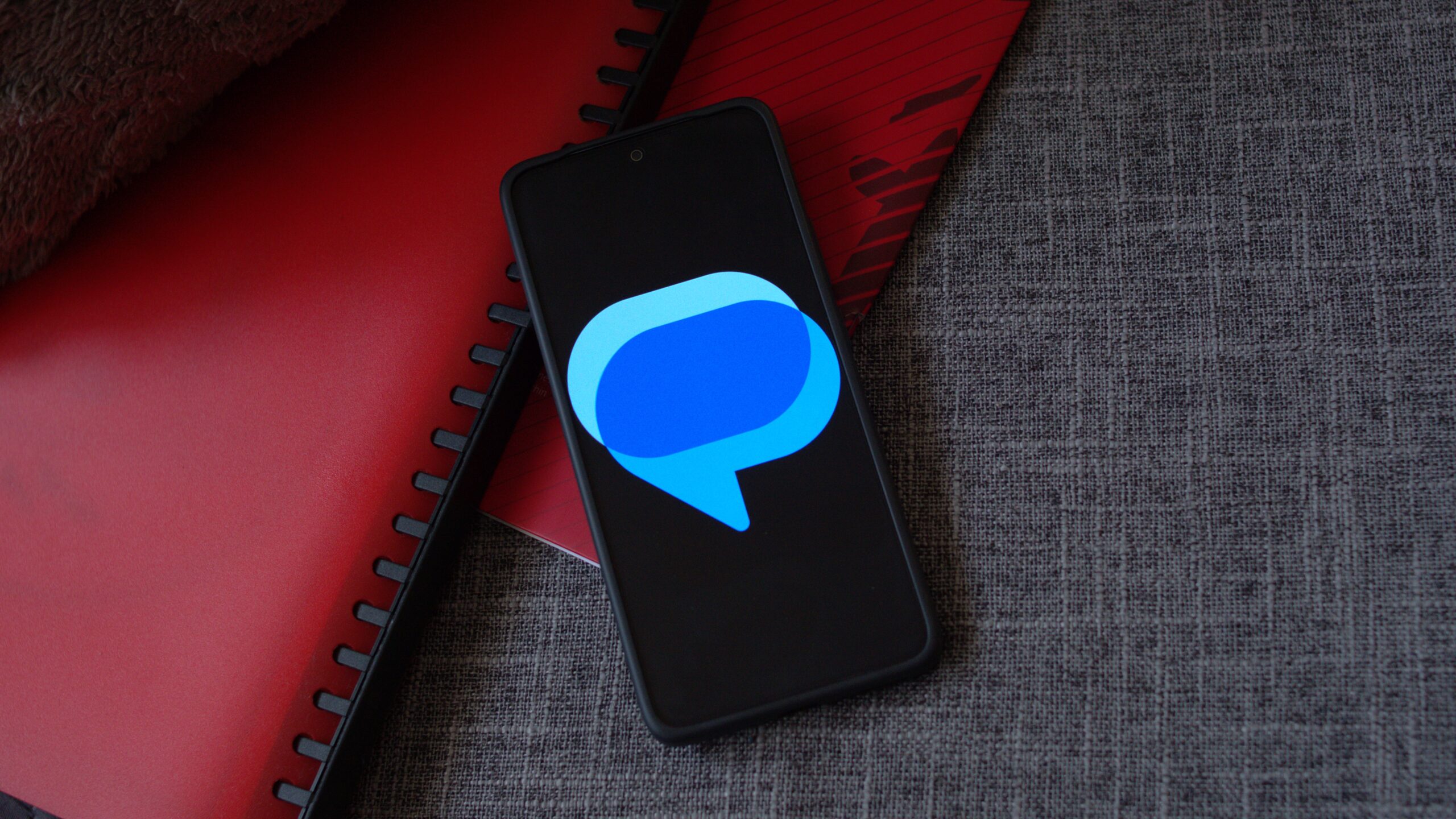 Google Messages oživí nový animovaný vzhled Material 3 Expressive