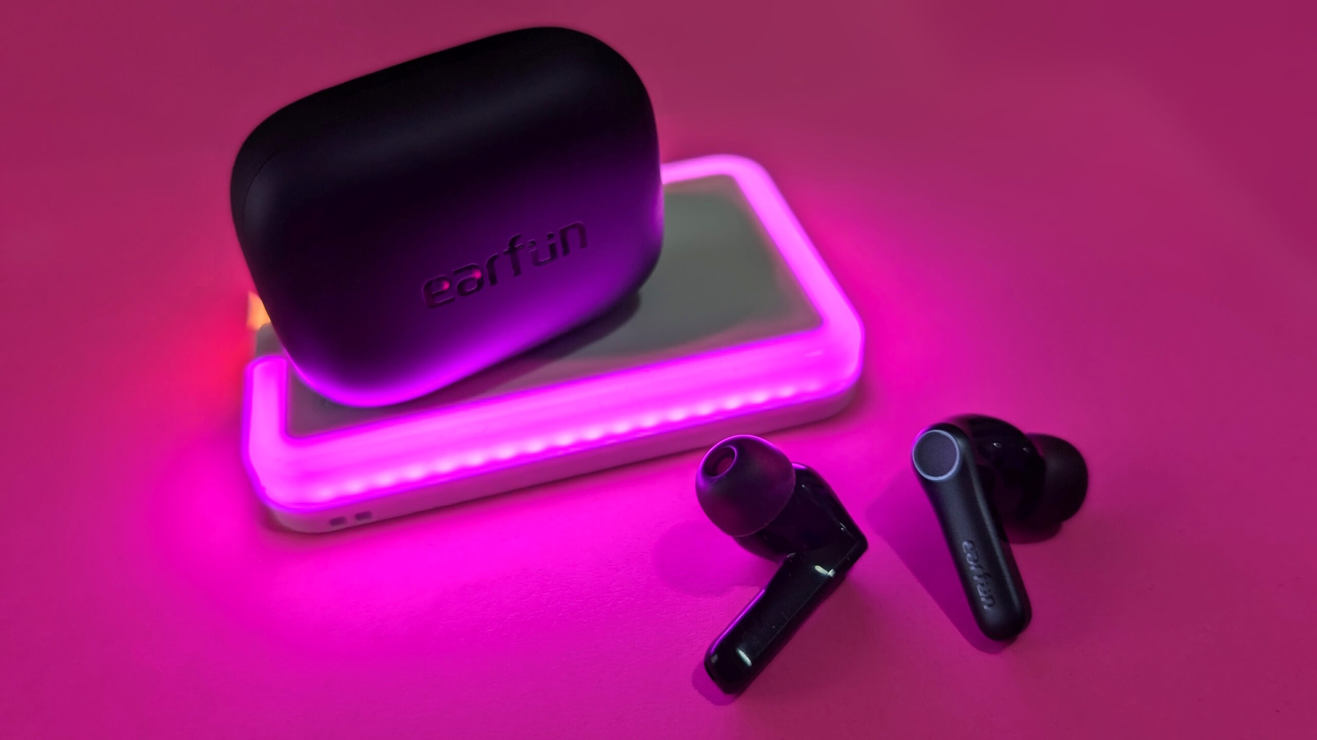 Nejlevnější cena: Sluchátka EarFun Air Pro 4 za rekordní cenu