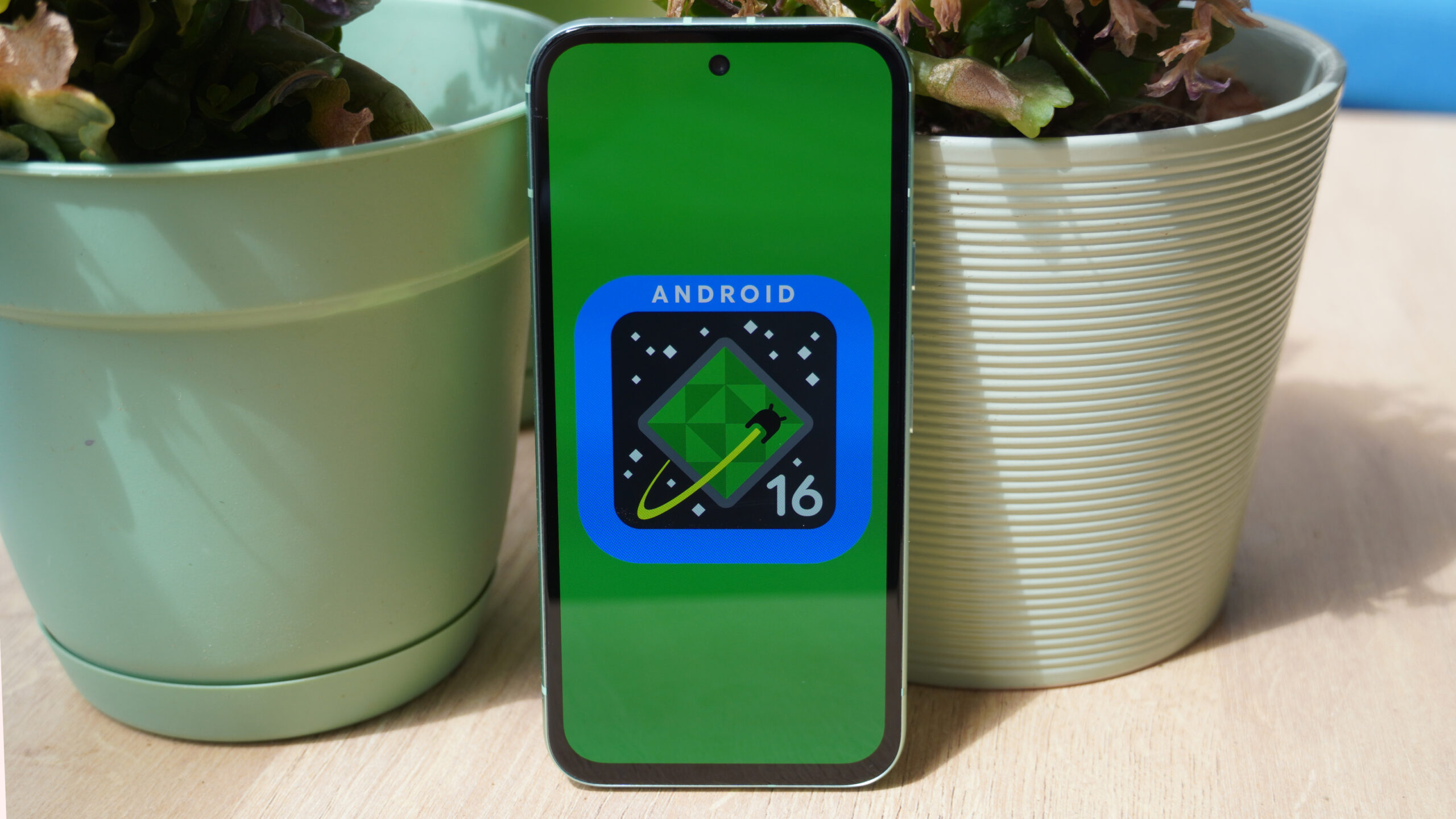 Problemy s uzamykacími obrazovkami Pixel kvůli Androidu 16
