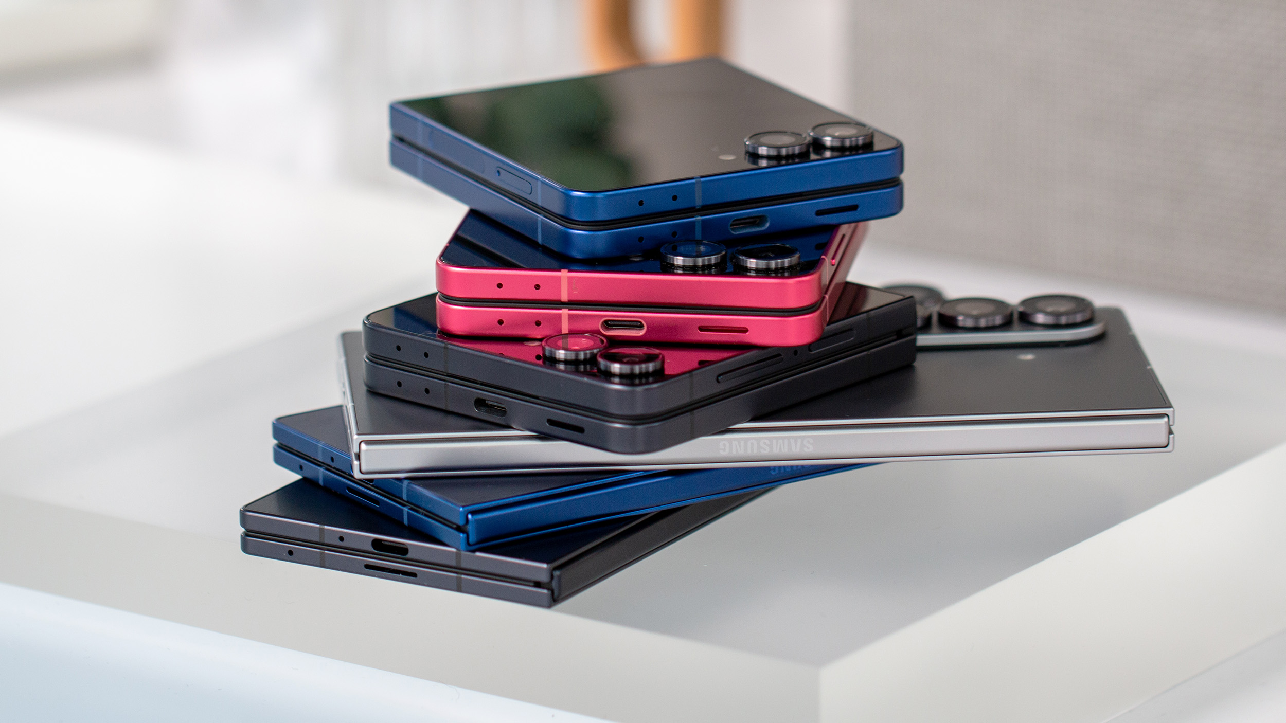 Samsung Unpacked: Představen Galaxy Z Fold 7 a Flip 7