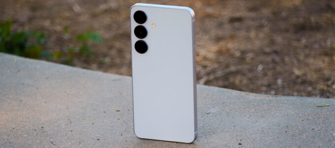 Únik Galaxy S25 FE odhalil víc než jen technické parametry