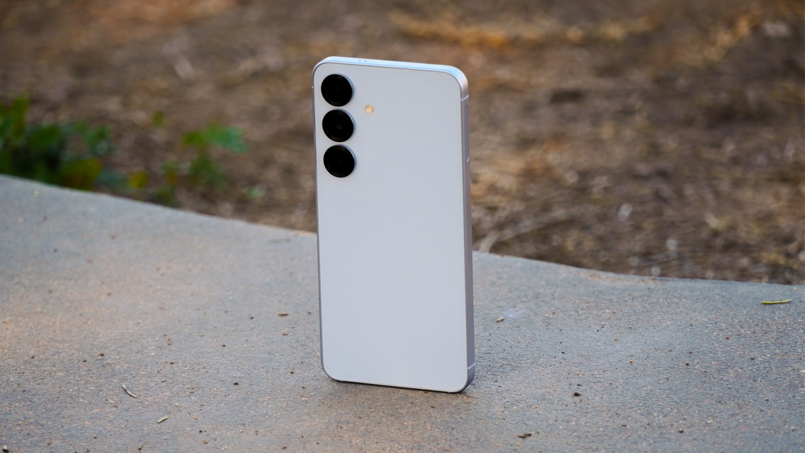 Únik Galaxy S25 FE odhalil víc než jen technické parametry