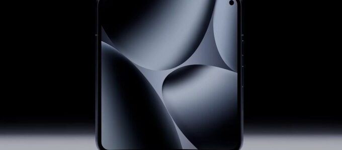 Google láká na Pixel Pro Fold 10 svým novým teaserem