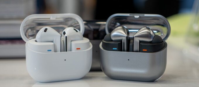 Nové rendery ukazují Galaxy Buds 3 FE v plné kráse