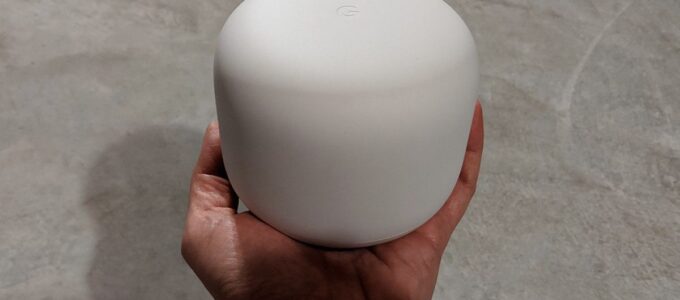 Nový chytrý reproduktor Google může mít až čtyři barvy