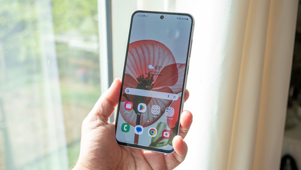 Samsung Galaxy S25 FE může přijít dříve, než čekáte