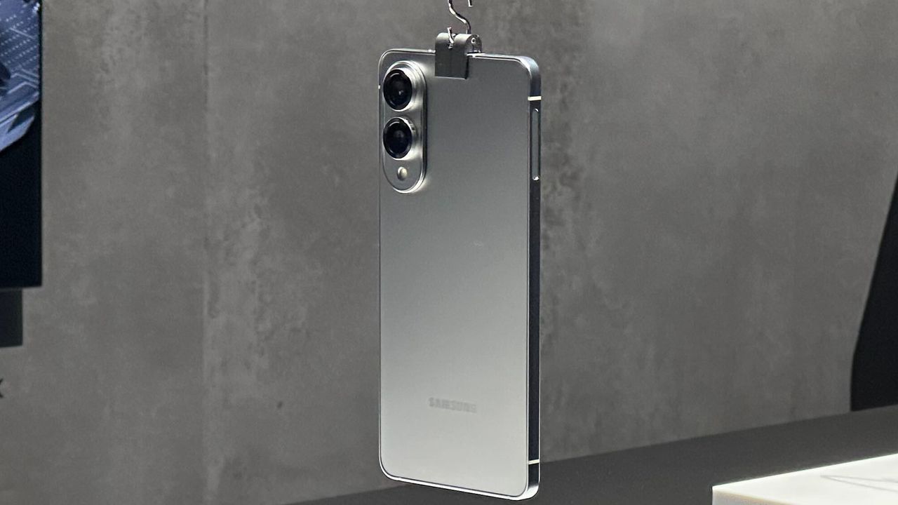 Amazon zlevnil Galaxy S25 Edge o rekordních $400!