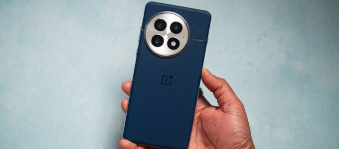 Chyba v telefonech OnePlus umožňuje aplikacím číst zprávy