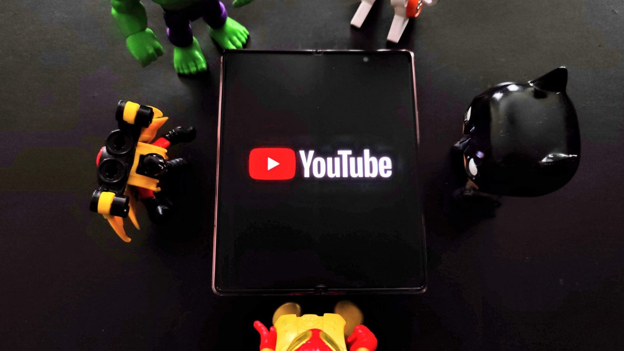 Nová AI funkce YouTube: Testování pro Android uživatele