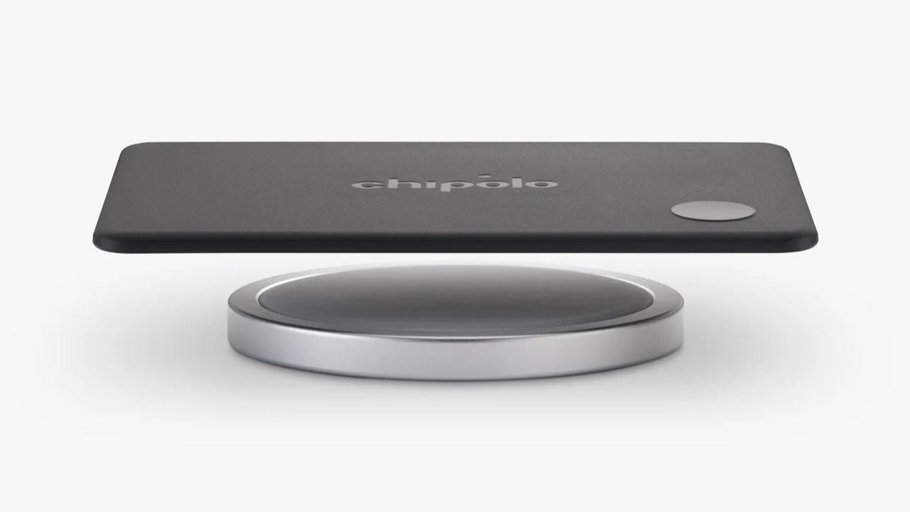 Nové Bluetooth trackery Chipolo: Magnetické bezdrátové nabíjení